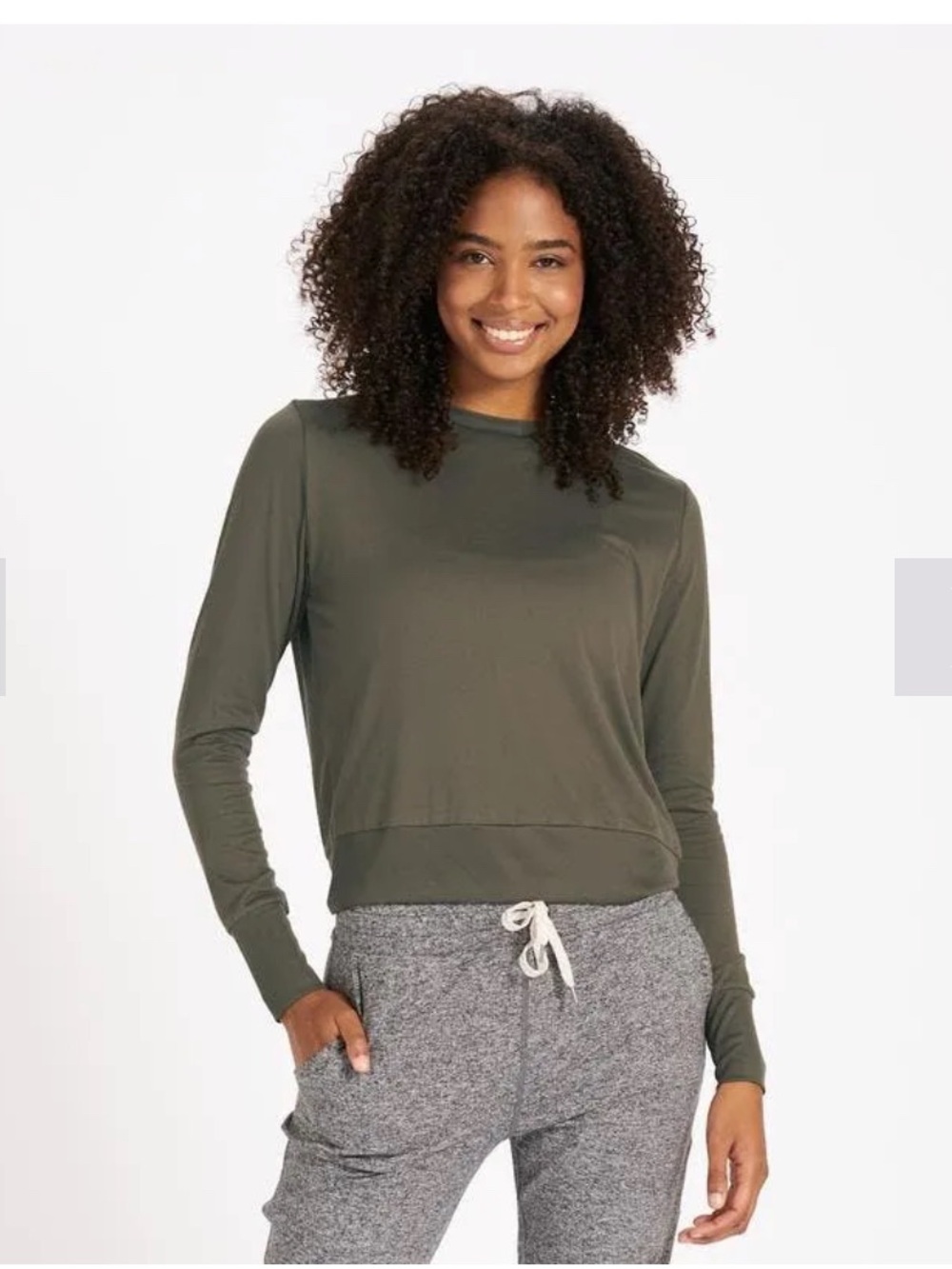 NWT Vuori Daydream Crewneck in Oregano *Description